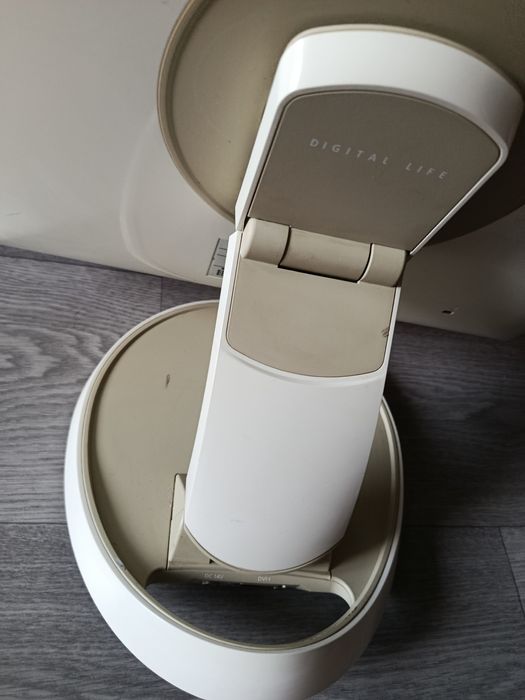 Монітор SAMSUNG 960BG. Діагональ 19"(48,3 см)