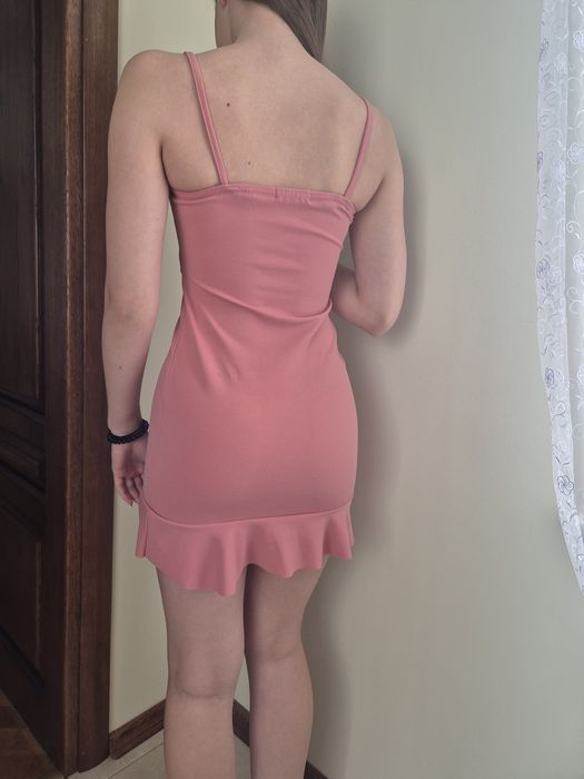 Коктейльна рожева сукня XS