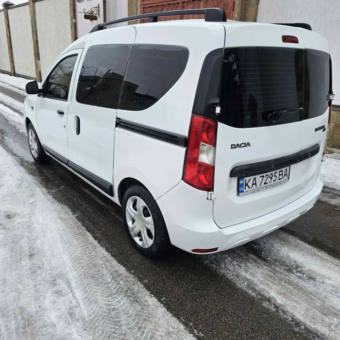 Renault Dacia Dokker (Рено,Дачіа) 1.5 dci 2013рік (доккер)
