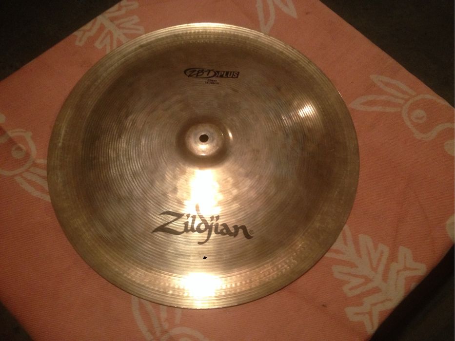 Zildjian zbt + china 18”. 2600 грн.