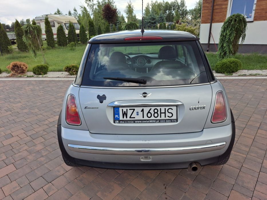 Mini Cooper 1.6 benzyna doinwestowany