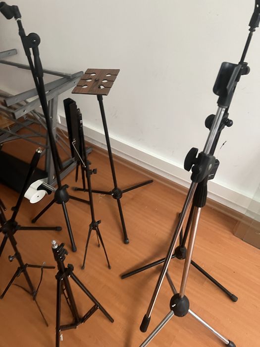 Conjunto de Suportes de Microfone e Acessórios de Palco