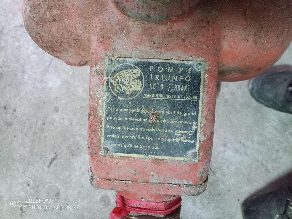 Moto bomba a gasolina e petróleo