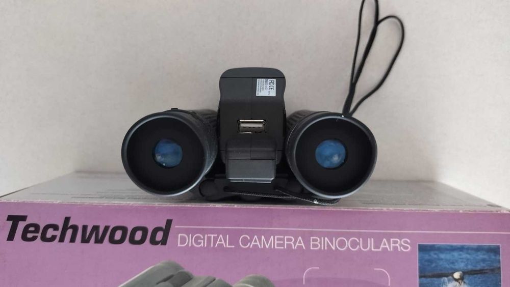 Binóculos Pro com câmara digital