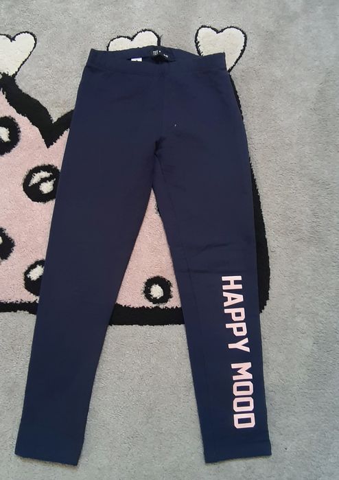Spodnie leginsy lekko ocieplane r.134