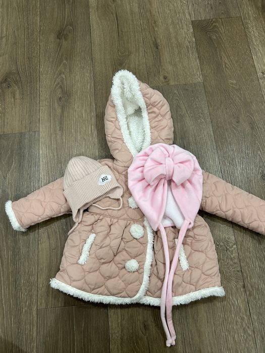 Пальто , куртка для дівчинки