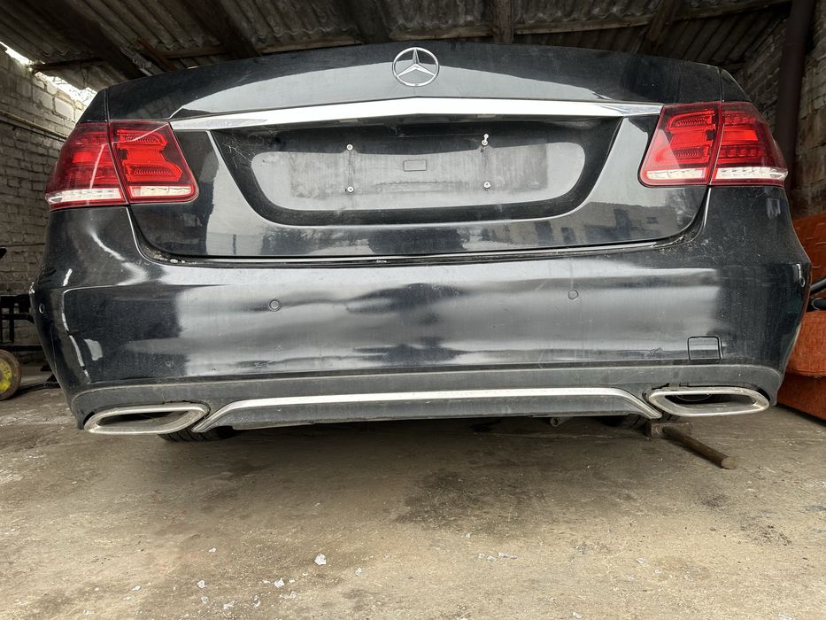 Części mercedes w212 lift kolor 197