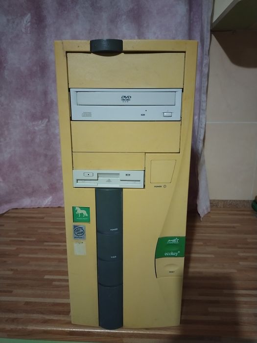 Компп'ютер HIGscreen
