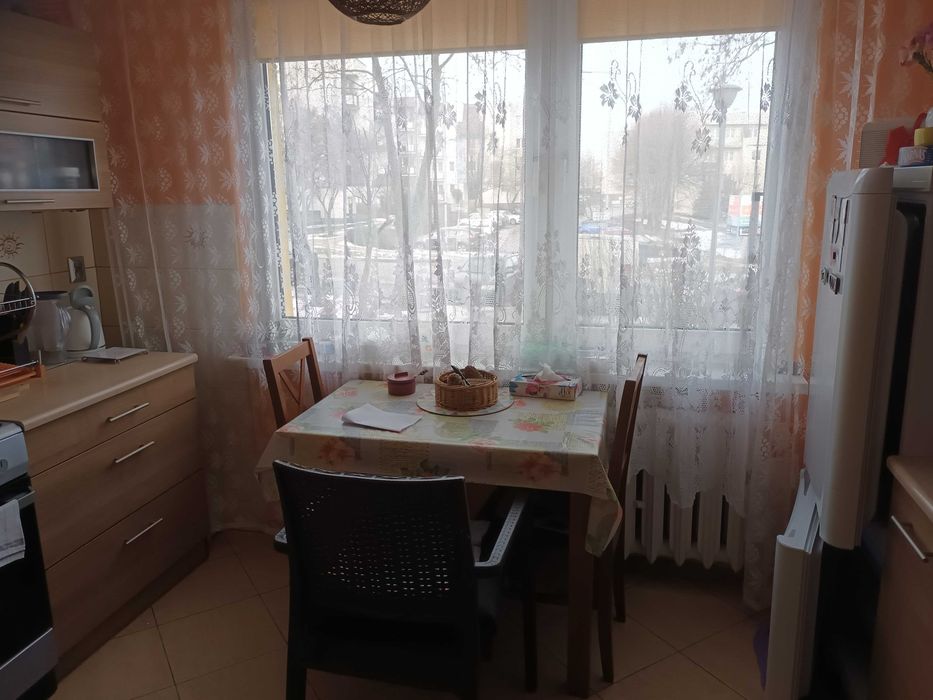 Mieszkanie M2 34.1 m², parter, niski czynsz, zamknięty korytarz, b duży balkon - Widok 3