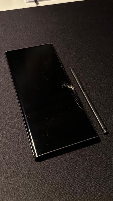 Samsung S22 Ultra 256GB (Venda Rápida)