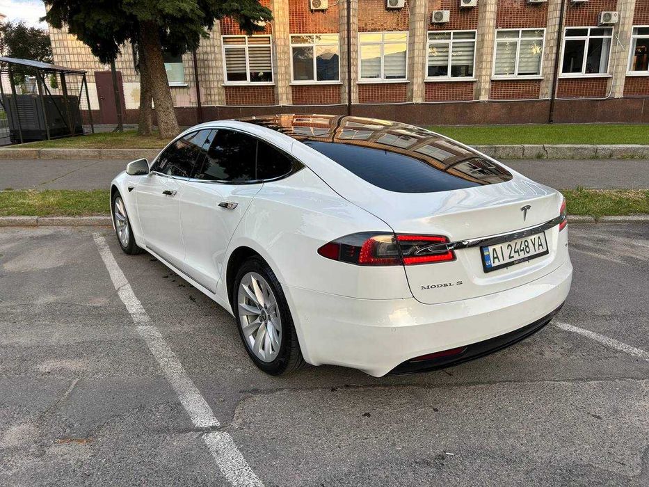 Tesla Model S 2017 VIN 5YJSA1E19HF218531 фото оголошення 6 з 23