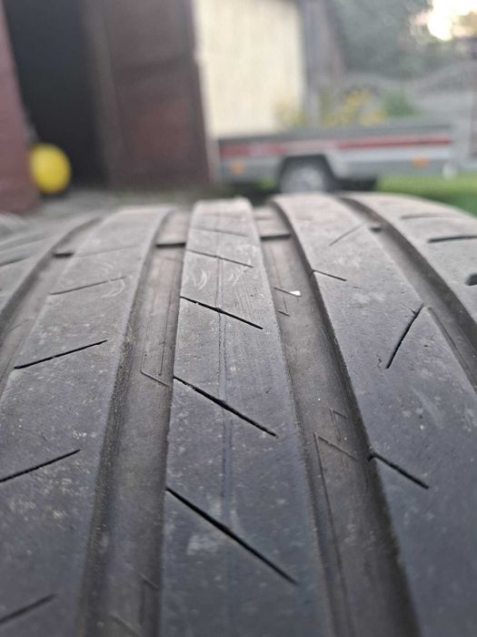 Opony VREDESTEIN 225/45R 17