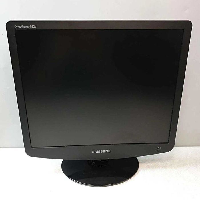 Монитор Б/У Samsung SyncMaster 932B