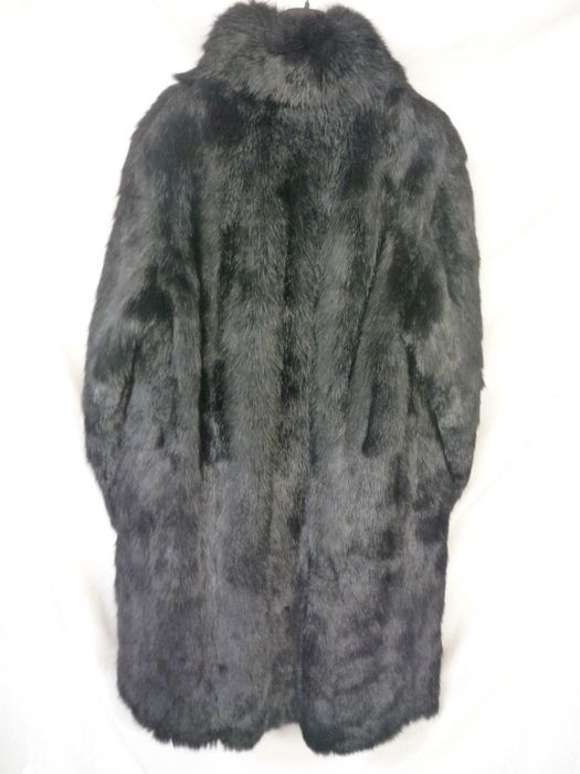 Casaco comprido em pelo natural