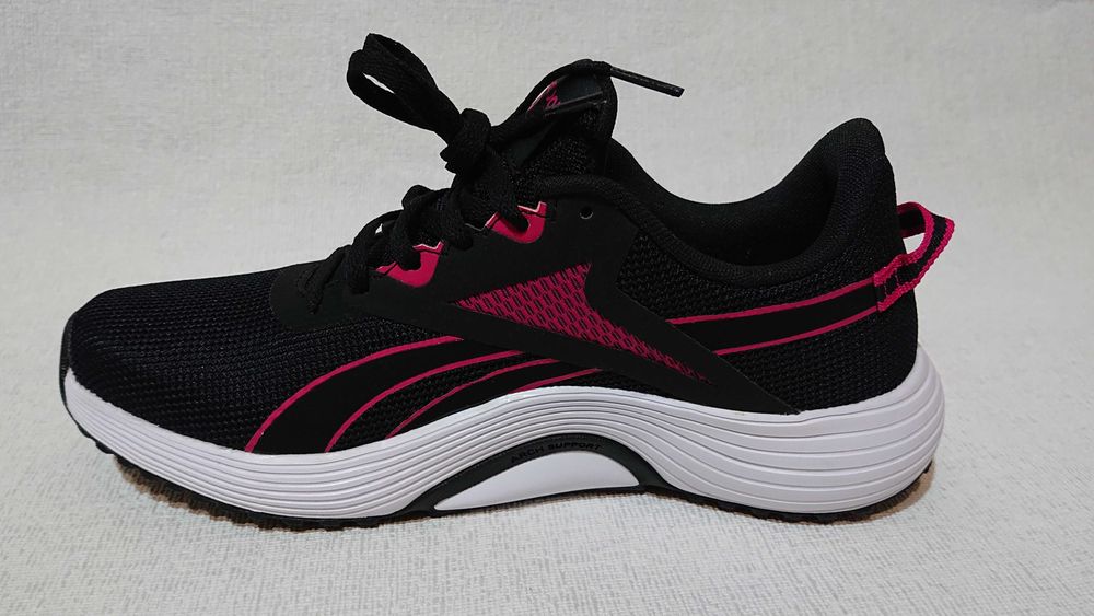 Женские кроссовки Reebok 38 39 рибок кросовки жіночі кросівки рібок
