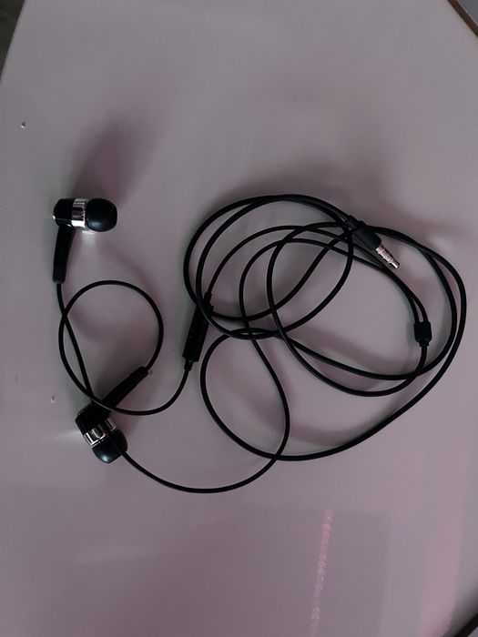 Słuchawki z mikrofonem California Access+ gratis małe Samsung