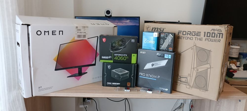 Setup gaming completo RTX 4060 Ti / 32GB RAM / OMEN 27” 165Hz + BLUE YETI + RAZER (OFERTA)