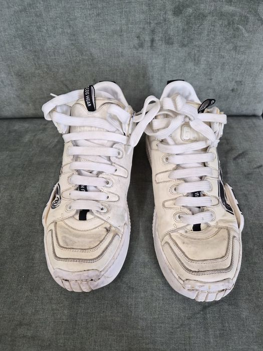 Białe sneakersy GCDS 43 skóra naturalna