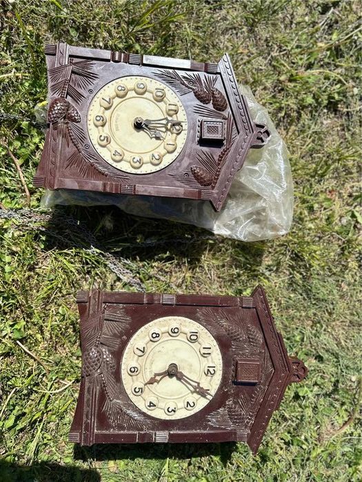 Zegar ścienny Majak z kukułką CCCP antyk mechanizm wagowy do renowacji