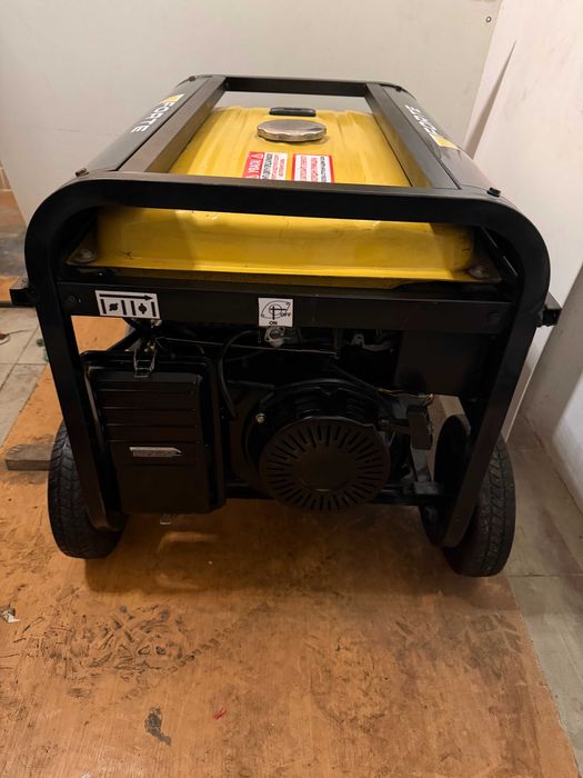 Бензиновий Генератор Forte FG 8000 з стьартером