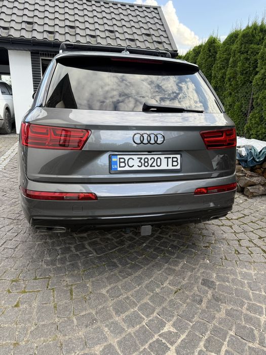 Audi Q7 4m 2019 3.0TFSI. Ауді кю7 4М 2019 3.0 бензин США