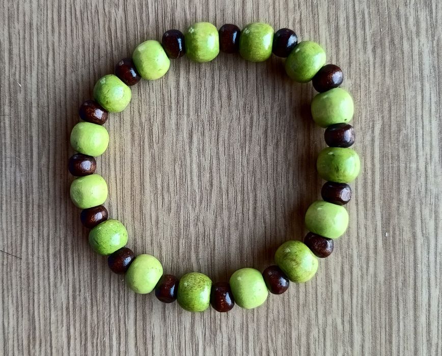 Męska bransoletka z drewnianych koralików