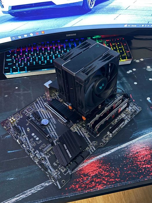 Ryzen 7 5700X + B550-A + AK400 【セット販売】 Amazon.com: INLAND Micro Center AMD Ryzen 7 5700X 8-Core 16-Thread