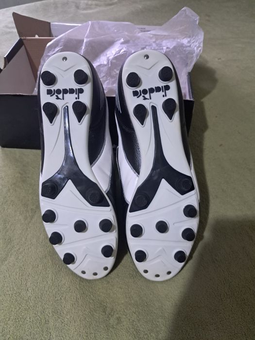 Кросівки, бутси футбольні Diadora