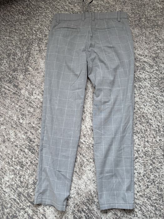 Eleganckie spodnie w kratke Reserved S