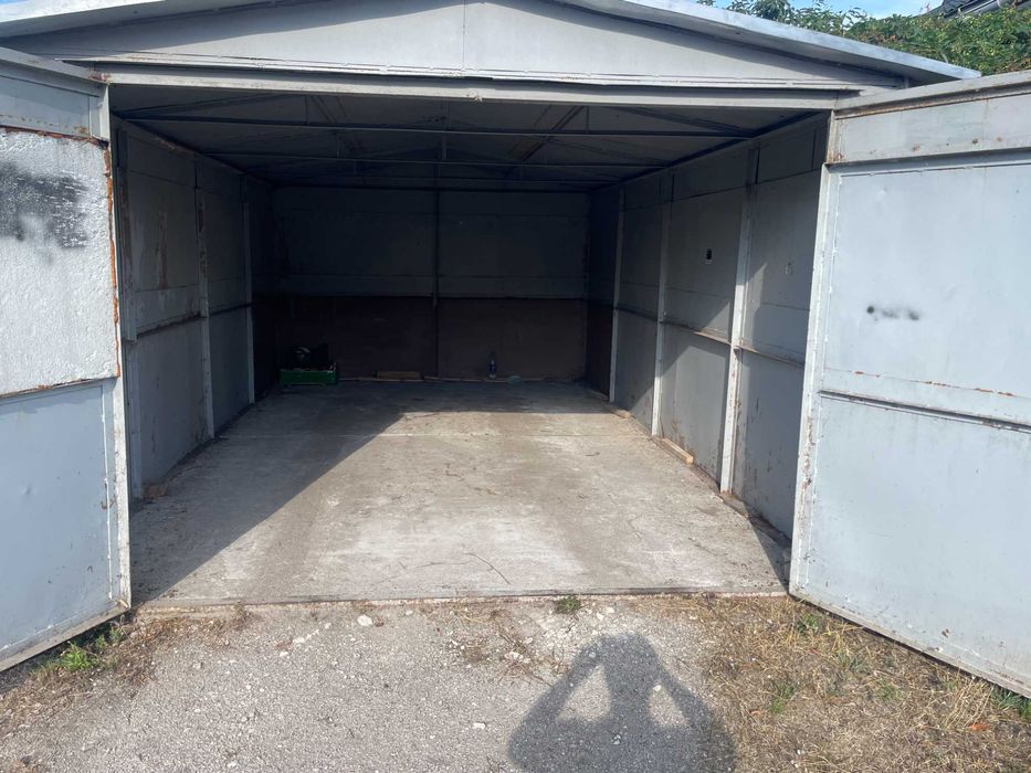 Оренда Гаража вул. Фісановича 17