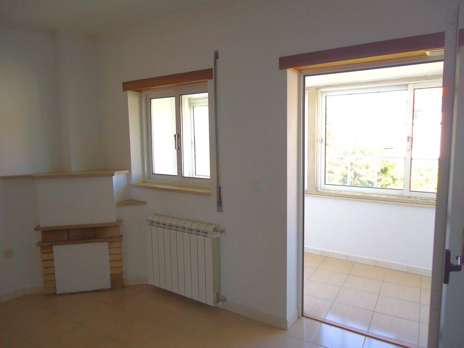 T2+1 c/Escritório c/60m2, roupeiros embutidos, aquec. central, Viseu