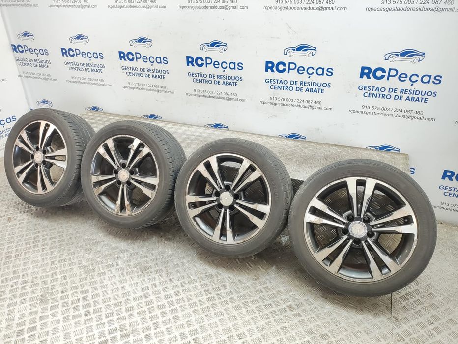 Conjunto de Jantes 17 Twin-Spoke Mercedes Benz Classe E W212 8J ET48 5x112 2009 a 2016