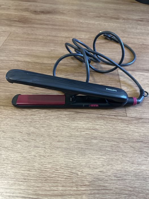 Випрямляч для волосся Philips HP8320 Essential Care іонізація Б/У