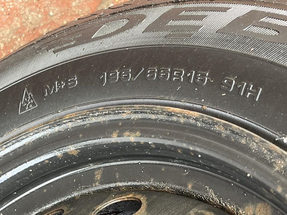 Sprzedam opony zimowe z felgami