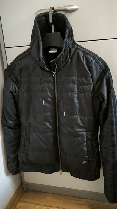 Женская куртка Adidas