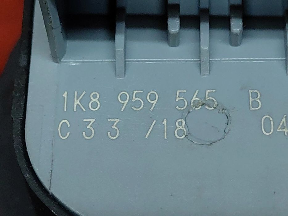 Comando / botão / interruptor multifunções VOLKSWAGEN Caddy IV (SA)