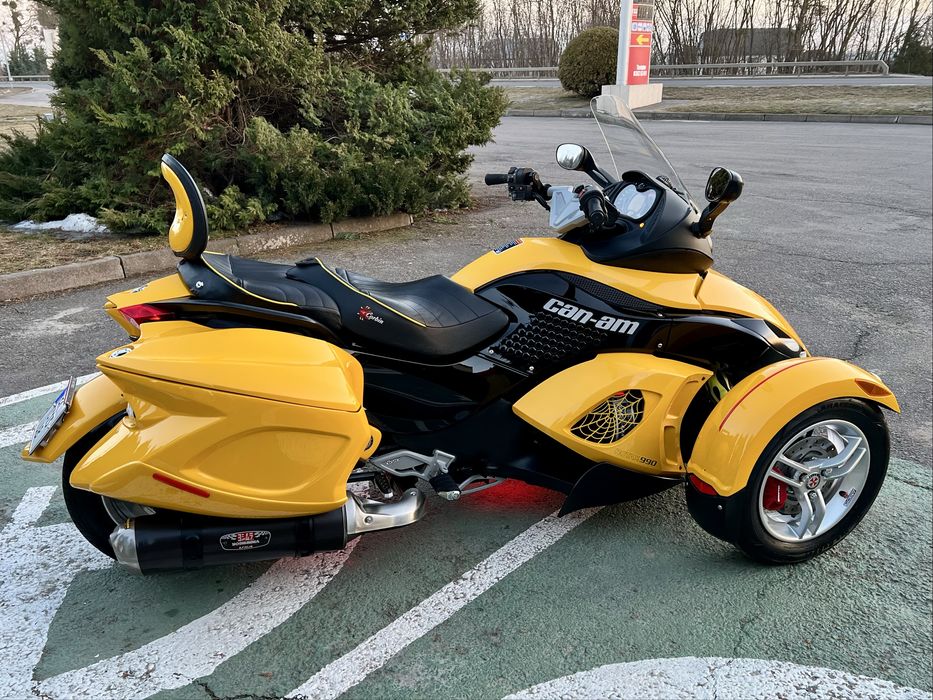 Продам ОБМІНЯЮ BRP Spyder 1000