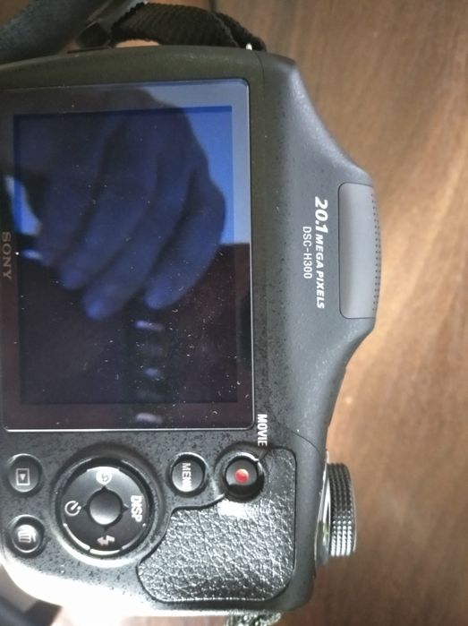 Фотоапарат sony dsc h300 із сумкою на звичайних батарейках