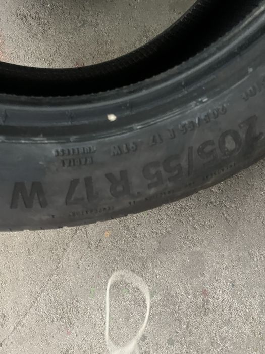 Para opon letnich 205/55/17 contiental