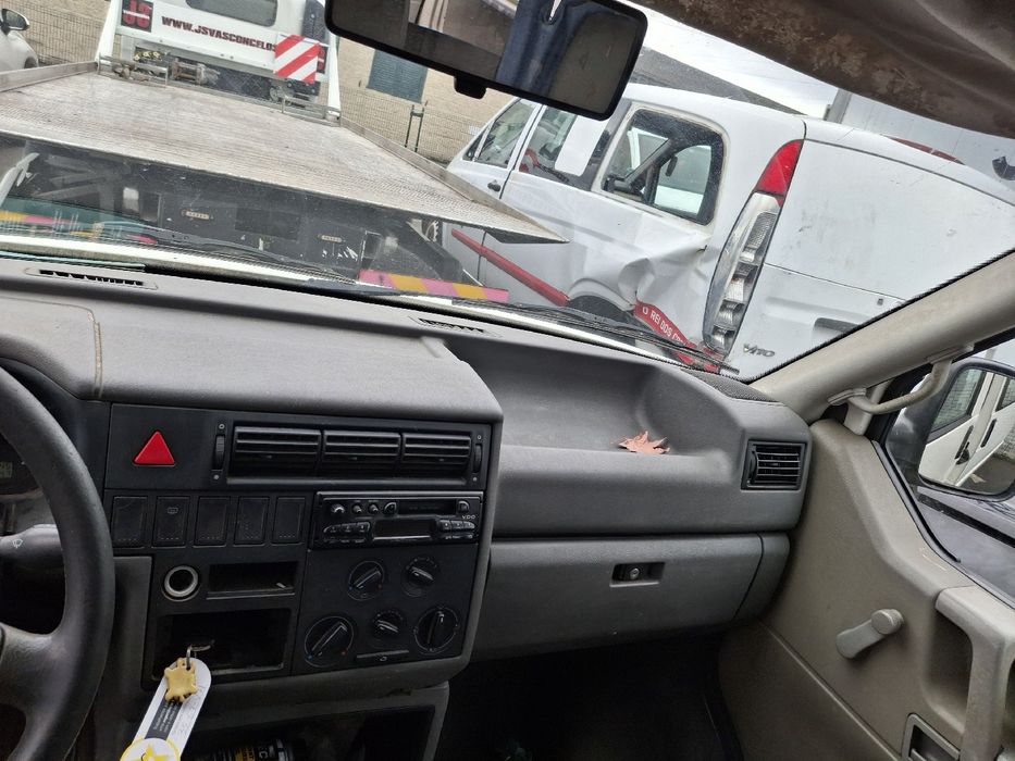 Tablier VOLKSWAGEN Transporter IV (70XA)