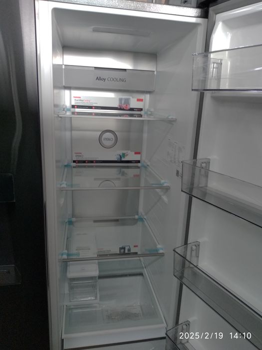 OUTLET Janki ul Wspólna 6 Lodówka Toshiba SBS GR-RS755WI-PMJ(05)