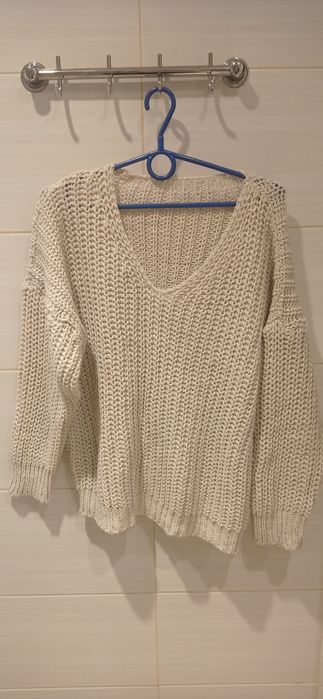 Gruby sweter rozmiar M-L