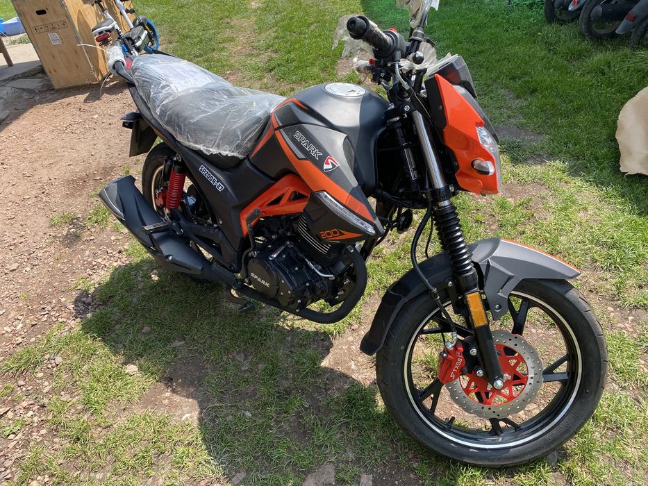 Новий Мотоцикл Спарк SP200 R 29 Spark SP200R-29