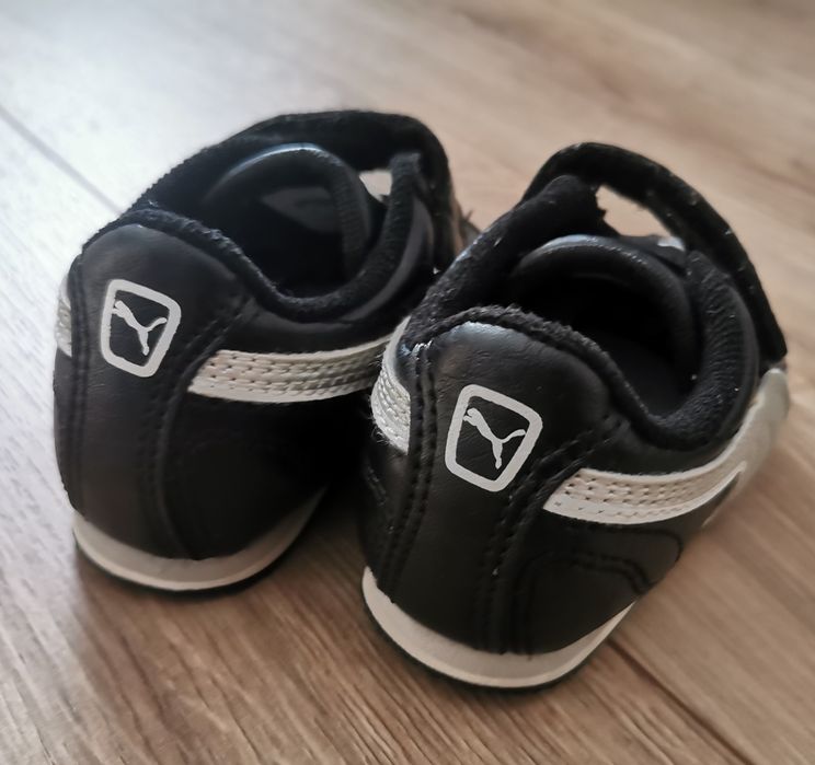 Buciki sportowe Puma rozmiar 19 12 cm