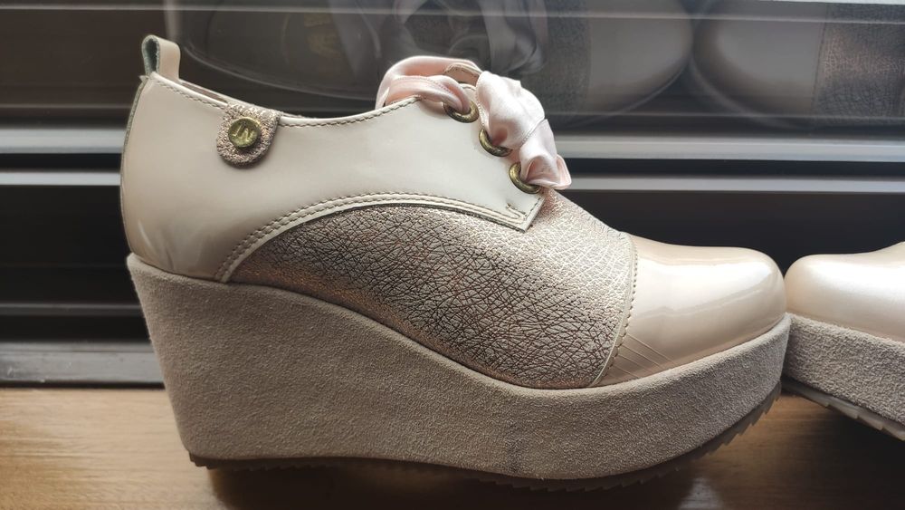 Sapatos salto alto T35