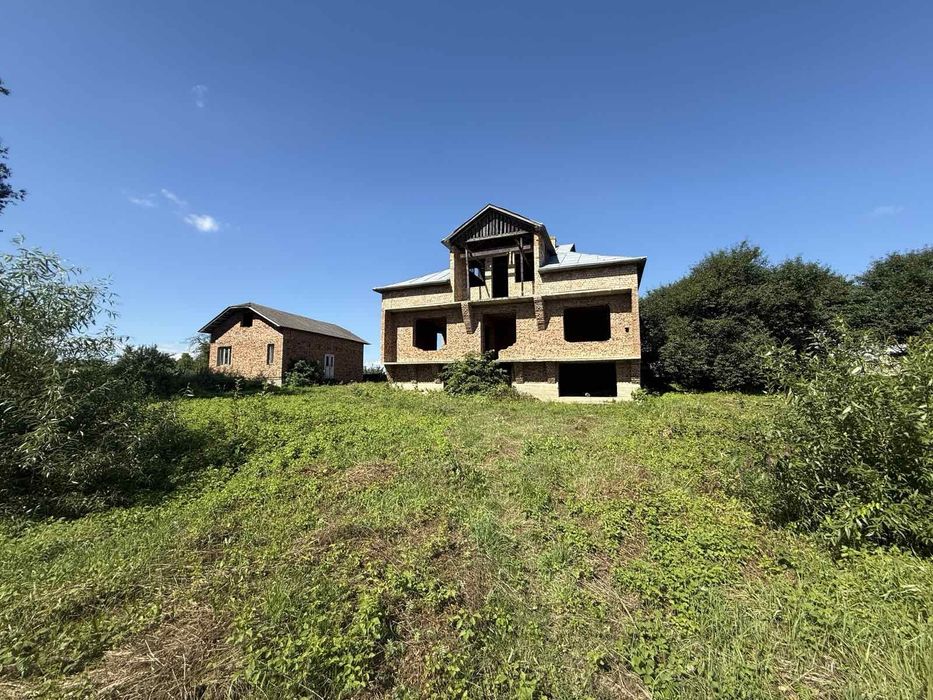 Продається будинок в Тисмениці