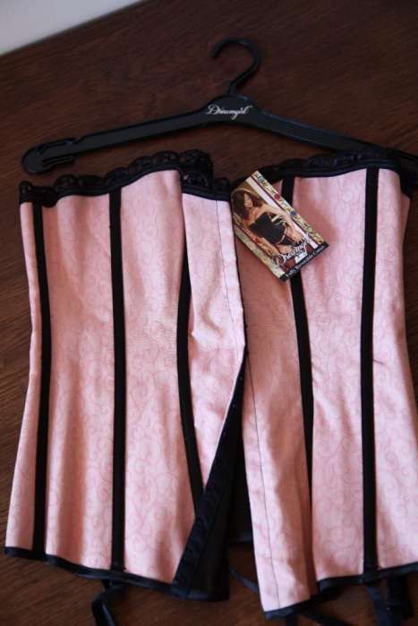 nowy gorset Dreamgirl 36