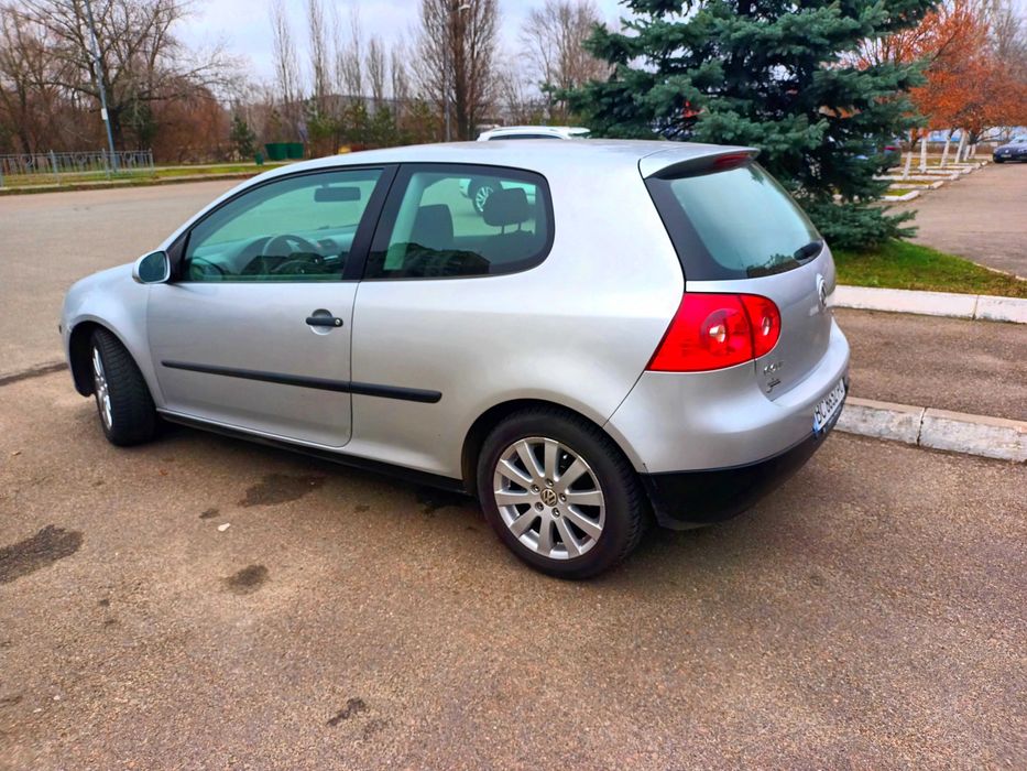 Golf 5 1.6 Автомат