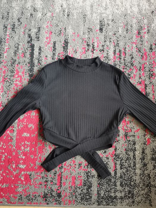 Ciekawa Czarna bluzka M