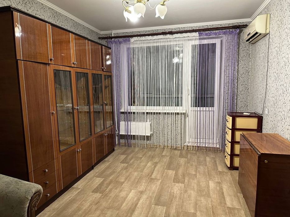 Оренда однокімнатної квартири вул. Тараскова